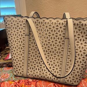 Elegant White Tote Bag Michael Kors